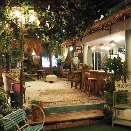 The Oasis On 8 City Blue 2